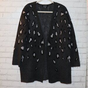 🤍🐾✨ Ellen Tracy Gray & White Animal‑Print Open Cardigan · Size Medium